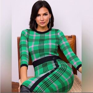 NWT NY and Co Green Plaid Sheath Dress
Size XXL